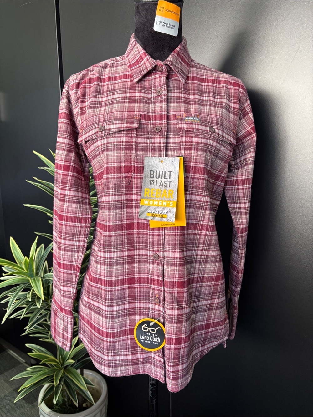 Ariat Flannel Dura Stretch Work shirt,water repellent,stain release,pocket